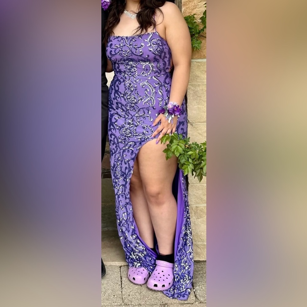 Long Purple Prom Dress (Large)